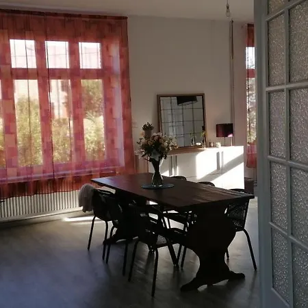 Privatunterkunft Demeure De La Grande Fee - Maroilles - Spa *